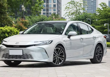 Новые Toyota Camry, Honda Accord и Volkswagen Passat распродают с огромными скидками по 30% в Китае
