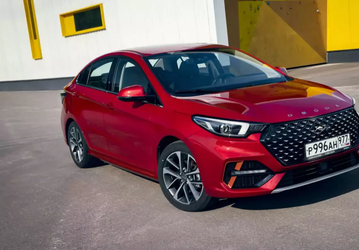 Omoda переписала цены на седан S5 в России