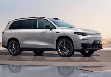 6-местный кроссовер Leapmotor C16 с автопилотом и запасом хода 1100 км оказался в разы популярнее новой Toyota Camry в Китае