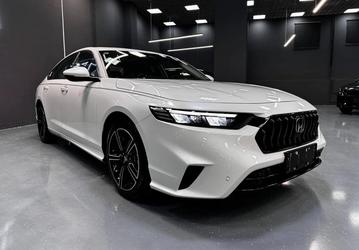 Китайская вариация на тему глобального Honda Accord 11 поколения. В Россию привезли Honda Inspire 2024