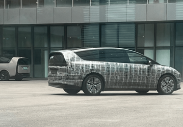 Li Auto показала первый автомобиль новой линейки: Li M8 похож на Li Mega