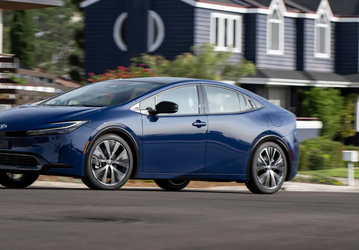 Продажи Toyota Prius нового поколения взлетели до небес в начале года, но в июне было продано всего 13 машин