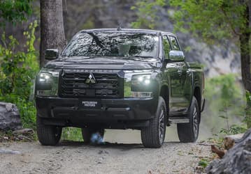 Дилер привез в Россию новый Mitsubishi L200 шестого поколения — дорого