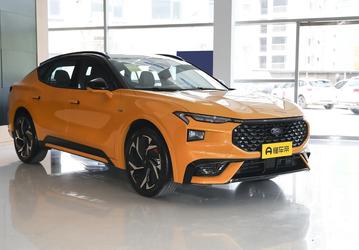 Совершенно новый Ford Mondeo Sport уже можно заказать в России. Это 310-сильный кроссовер с 27-дюймовым экраном