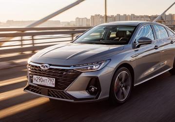 Аналог Toyota Camry стал дешевле в России. Стартовали продажи обновлённого Chery Arrizo 8