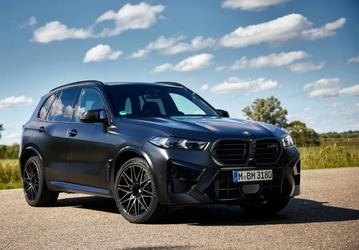 В Россию привезли самую мощную версию кроссовера BMW X5. BMW X5 M Competition 2024 с мотором мощностью 625 л.с. оценили в 22,55 млн рублей