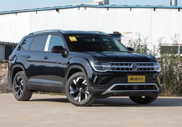 Volkswagen Teramont 2024 оказался на 500 тыс. рублей дороже модели 2023 года. Дилер советует поторопиться с покупкой