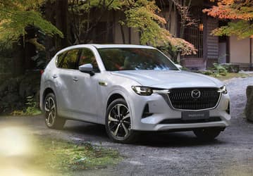 Дилер привез в Россию полноприводный кроссовер Mazda CX-60 2024