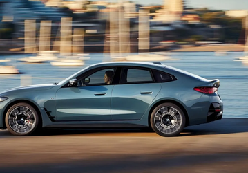 BMW обошла своих конкурентов класса люкс — Porsche, Audi и Mercedes — благодаря резкому росту продаж электромобилей