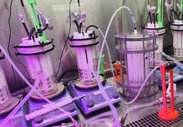 Исследователи NASA борются с биоплёнкой на МКС для подготовки долгосрочных космических миссий