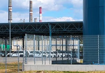 Огромное количество некомплектных Lada Niva без полного привода скопилось на территории АвтоВАЗа. Опубликованы живые фото