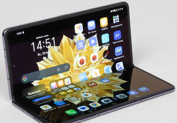В России растёт спрос на смартфоны-раскладушки, самые популярные – Honor Magic V2 и Samsung Galaxy Z Flip5