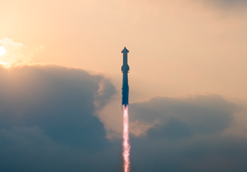 Самую большую ракету в истории человечества Starship планируют запускать 44 раза в год. Конкуренты против