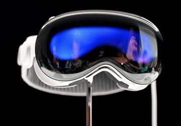 Это провал Apple Vision Pro или ещё нет? В США пока не продали даже 100 000 единиц