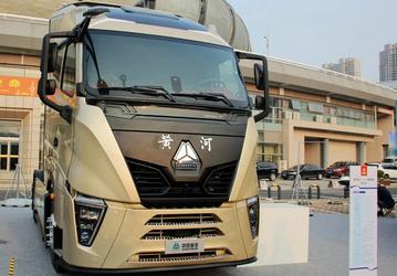 В Россию привезли «самый аэродинамичный грузовик в мире»: Huanghe X7 от Sinotruk получил 800-сильный мотор, а ресурс основных узлов превышает два миллиона километров