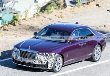 Rolls-Royce Ghost 2025 впервые заметили вживую