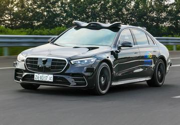Таких Mercedes-Benz S-класса на дорогах общего пользования ещё не было: компания получила разрешение на испытание автопилота L4 в Пекине