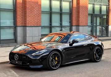 Санкции нипочем: в Россию приехал новейший Mercedes-AMG GT 63 нового поколения