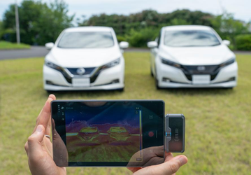 Nissan показала машины, покрытые «холодной краской». Они нагреваются гораздо меньше обычных