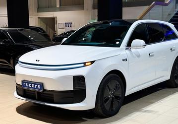 Li Auto L6 уже стал хитом в Китае, Россия на очереди? Крупный московский дилер привез партию кроссоверов Li Auto L6, цена — 6,4 млн рублей
