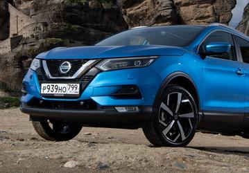 К официальному дилеру Nissan приехала партия новых Nissan Qashqai — с 2,0-литровым мотором, передним и полным приводом