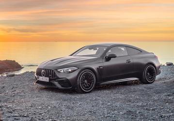В Россию привезли заменитель Mercedes-Benz E- и C-классов. Дилер оценил Mercedes-Benz CLE во внушительные 12,4 млн рублей