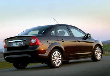 Ford Focus, Renault Logan, Hyundai Solaris, Chevrolet Lacetti — сегодня их упоминают очень редко, но они остаются самыми популярными иномарками до 1 млн рублей. Свежий рейтинг от «Авто.ру»