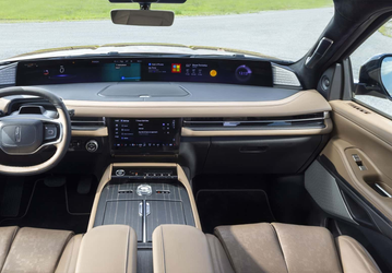 Представлен Lincoln Navigator 2025. Он создан для конкуренции с новым Cadillac Escalade