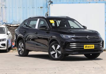 Дилер привез в Россию Volkswagen Tiguan L Pro R-Line Smart Leadership с полным приводом и продает его за 5 млн рублей