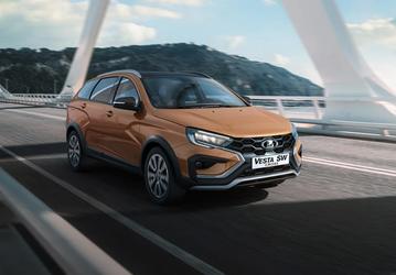 Новая опция «полнофункциональной» Lada Vesta: подсветка перчаточного ящика и багажника