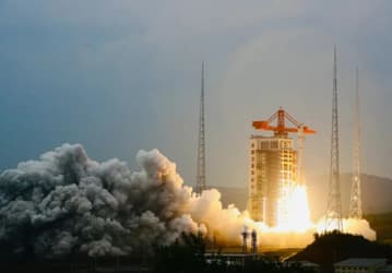 Китай отреагировал на ситуацию после крушения ракеты Long March 6A