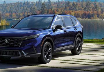 Honda CR-V можно заказать в России всего за 3,1 млн рублей — на 200 тыс. дешевле, чем месяц назад