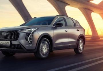 Топовый Haval Jolion с полным приводом — всего 2,417 млн рублей. Популярный кроссовер в Белоруссии оказался заметно дешевле, чем в России