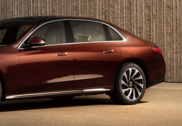 Представлен длиннобазный Mercedes-Benz E-Class 2024