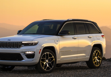 Новый Jeep Grand Cherokee 4xe покажут через несколько дней, но его характеристики уже известны