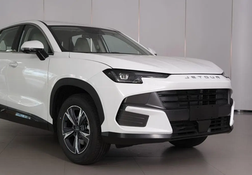 Представлен Jetour Dasheng 2025 — теперь с разогнанным мотором