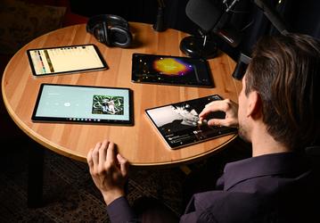 Планшет Honor MagicPad 2 протестировали в звуковой лаборатории и на студии звукозаписи и сравнили с конкурентами