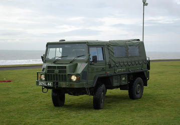 Редкий вездеход Steyr Puch Pinzgauer 710K продают в России по цене топовой УАЗ «Буханки»