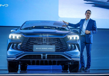 Такое происходит не только в России: китайский бестселлер BYD Song Pro DM-i подорожал вдвое, официально выйдя на рынок Мексики