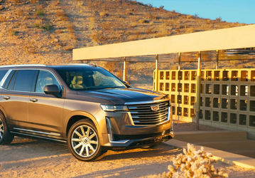 Новейший Cadillac Escalade ESV 2024 появился в России. Объявлена цена