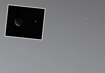 Марсоход-ветеран NASA Curiosity сделал первое в истории фото Земли и Фобоса с Красной планеты