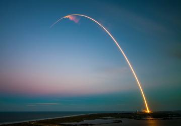 Наблюдения с помощью радиотелескопа LOFAR показывают, что спутники Starlink второго поколения излучают в 32 раза более яркие радиоволны