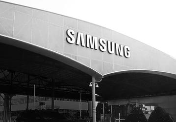 В Индии работники Samsung устроили забастовку, требуя повышения оплаты труда — компания уволит 10% персонала