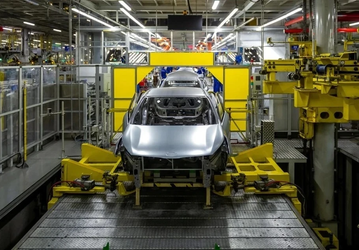 АвтоВАЗ объяснил, почему подорожала Lada Vesta