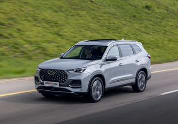 Российские Chery Tiggo 8 Pro поступят в продажу октябре в четырех комплектациях: завод уже выпускает по 30 Xcite X-Cross 8 в день, о чем рассказал «Русский автомобиль»