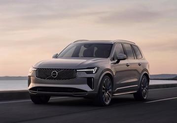 Представлен обновленный Volvo XC90: новая медиасистема, подстаканники и исключительно гибридные силовые установки