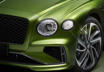 Представлен самый мощный седан в истории Bentley — Flying Spur 2025