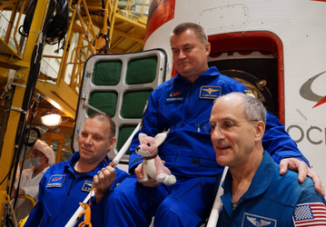 На Байконуре провели финальную «примерку» корабля «Союз МС-26»