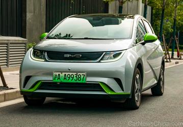 BYD уже влетела в топ-3 мировых автомобильных брендов и метит на второе место (Volkswagen). Лидирует с огромным отрывом Toyota