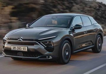 Оригинальный кроссовер-лифтбэк Citroen C5 X подешевел в России на полмиллиона рублей. У дилеров появился Citroen C5 X 2024